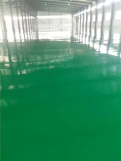 新泰给你一份 地坪漆施工 + 维修（翻新）